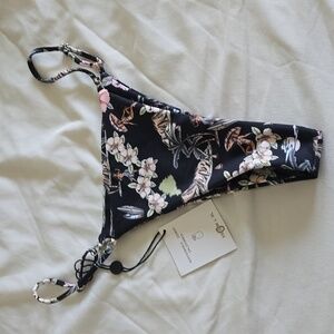 Skatie bikini bottoms